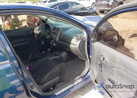 2013 Nissan Versa 1.6 S z USA, uszkodzony, nr VIN 3N1CN7AP4DL844427